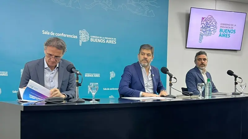 La conferencia del gobierno de Buenos Aires en La Plata, por el Fondo Hídrico. Foto: Ámbito