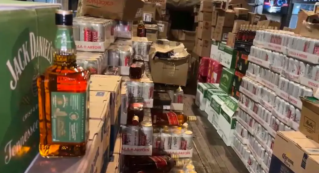 Contrabando: incautaron un camión y mercadería por casi $8 millones. Foto: Ministerio del Interior