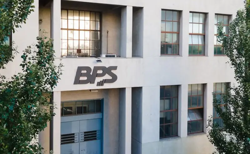 Sede del Banco de Previsión Social. BPS informó fechas de consulta y pago de la devolución Fonasa 2026. Foto: Presidencia de la República