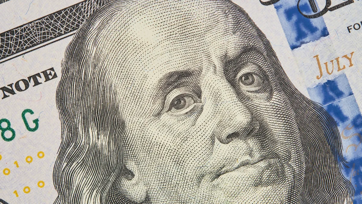 El dólar cerró la semana a $40,154 y encadenó 24 jornadas por encima de $40. Foto: Ámbito