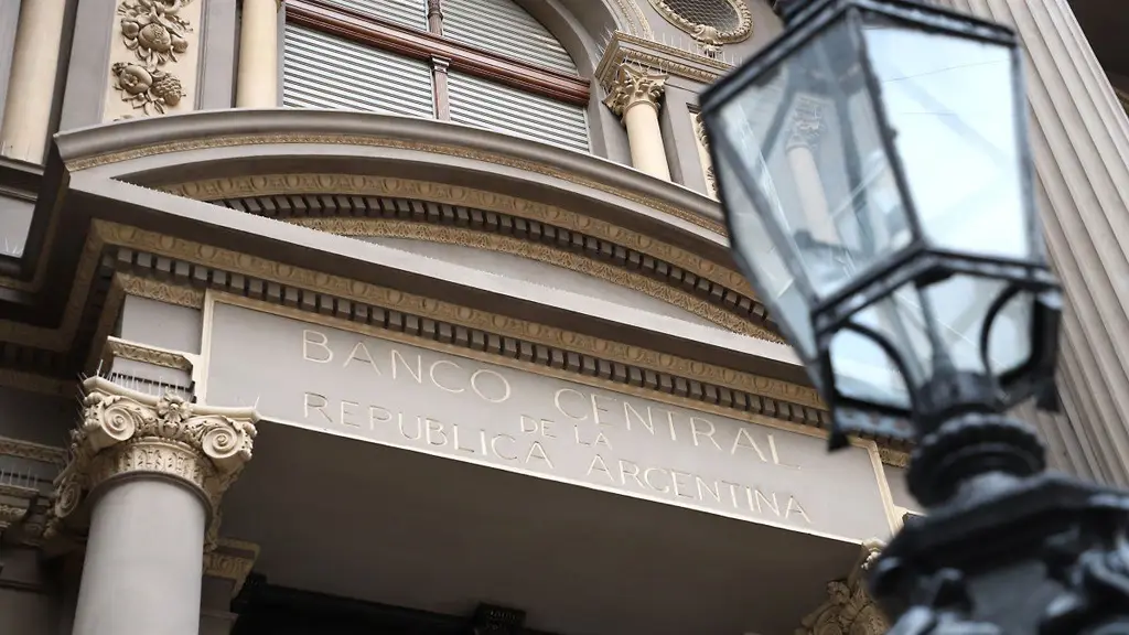 La fachada del Banco Central de la República Argentina. Foto: Ámbito