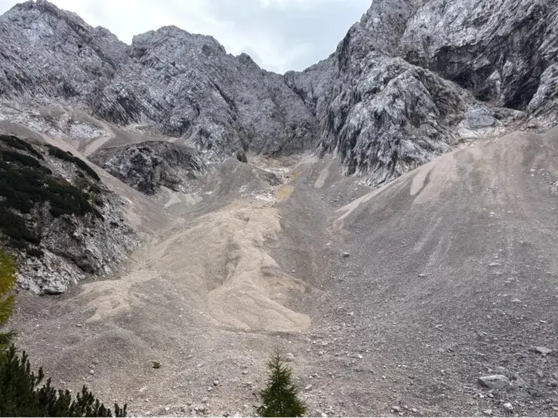 El circo del monte Triglav, en Eslovenia, después de que el glaciar se derritiera. Foto: AP