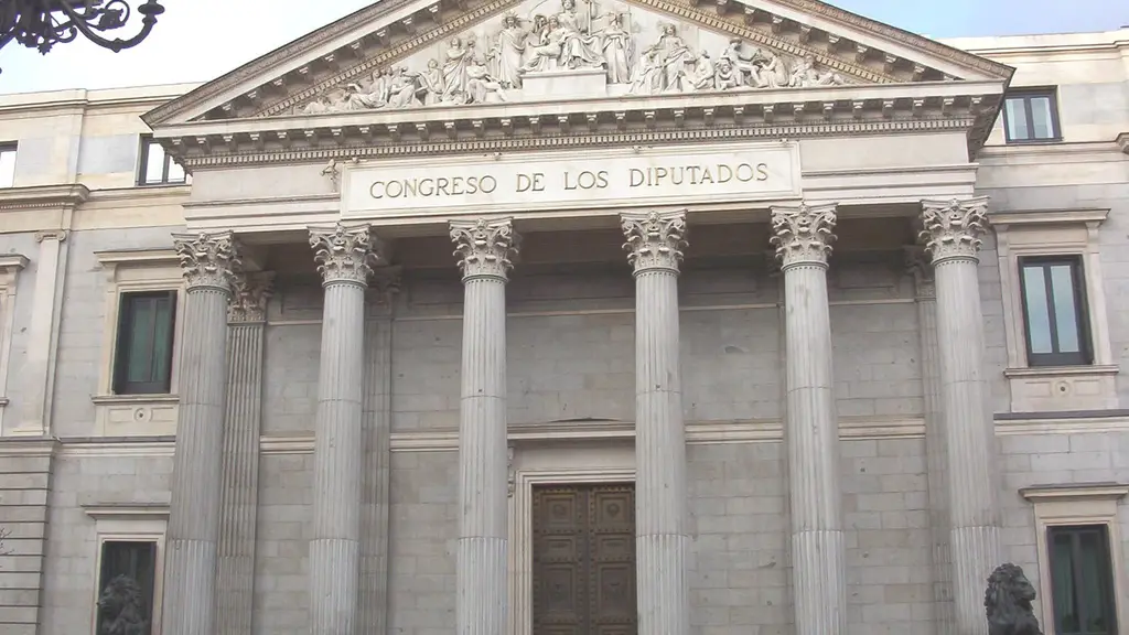 Fachada del Palacio de las Cortes, sede del Congreso de los Diputados, en Madrid. Foto: Luis García (Zaqarbal) / Wikimedia Commons (CC BY-SA 3.0) (archivo)