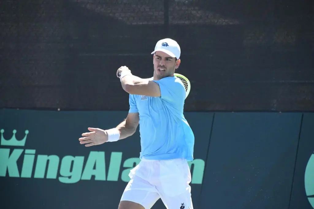 Franco Roncadelli debuta ante Elias Ymer en la qualy del US Open. Foto: Comité Olímpico Uruguayo