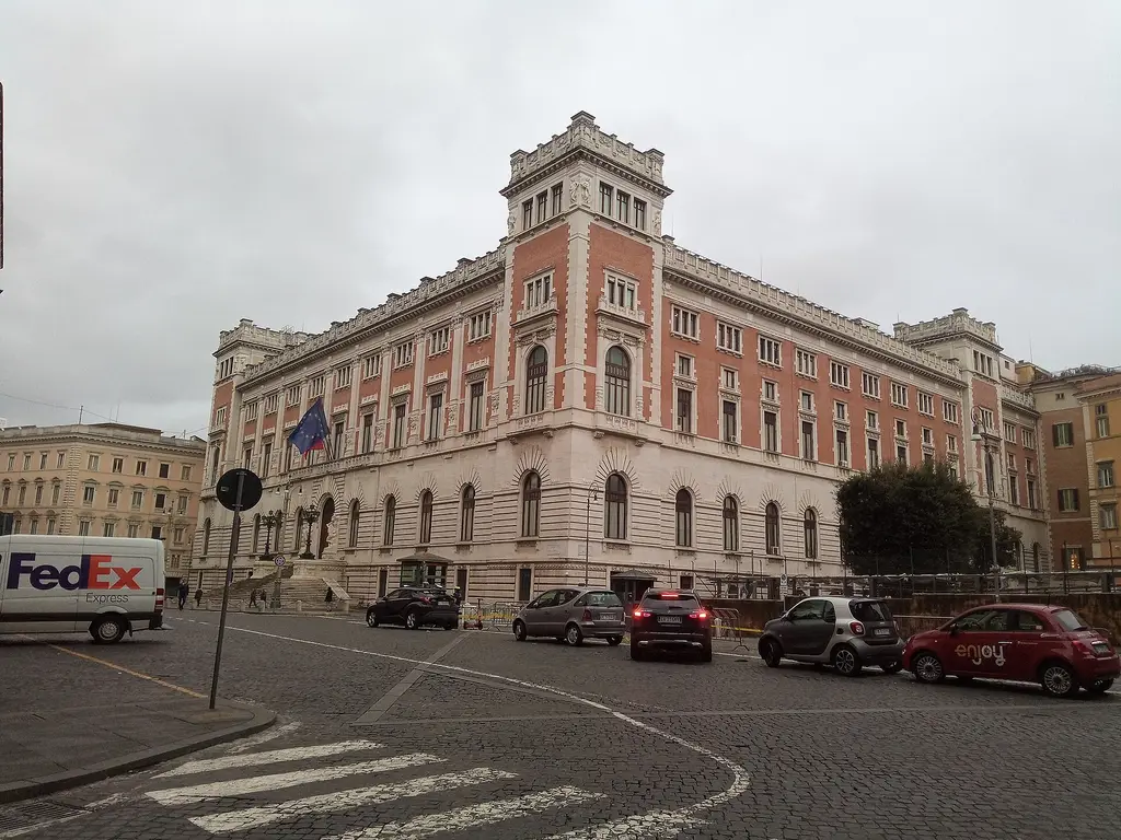 Fachada del Palazzo Montecitorio, sede de la Cámara de Diputados de Italia, en Roma. Foto: Udine2812 / Wikimedia Commons (CC BY 3.0) (archivo)