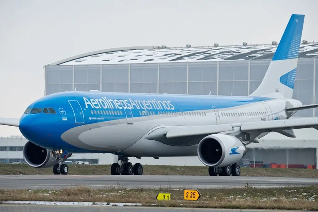 Un avión de Aerolíneas Argentinas. Foto: La Nación