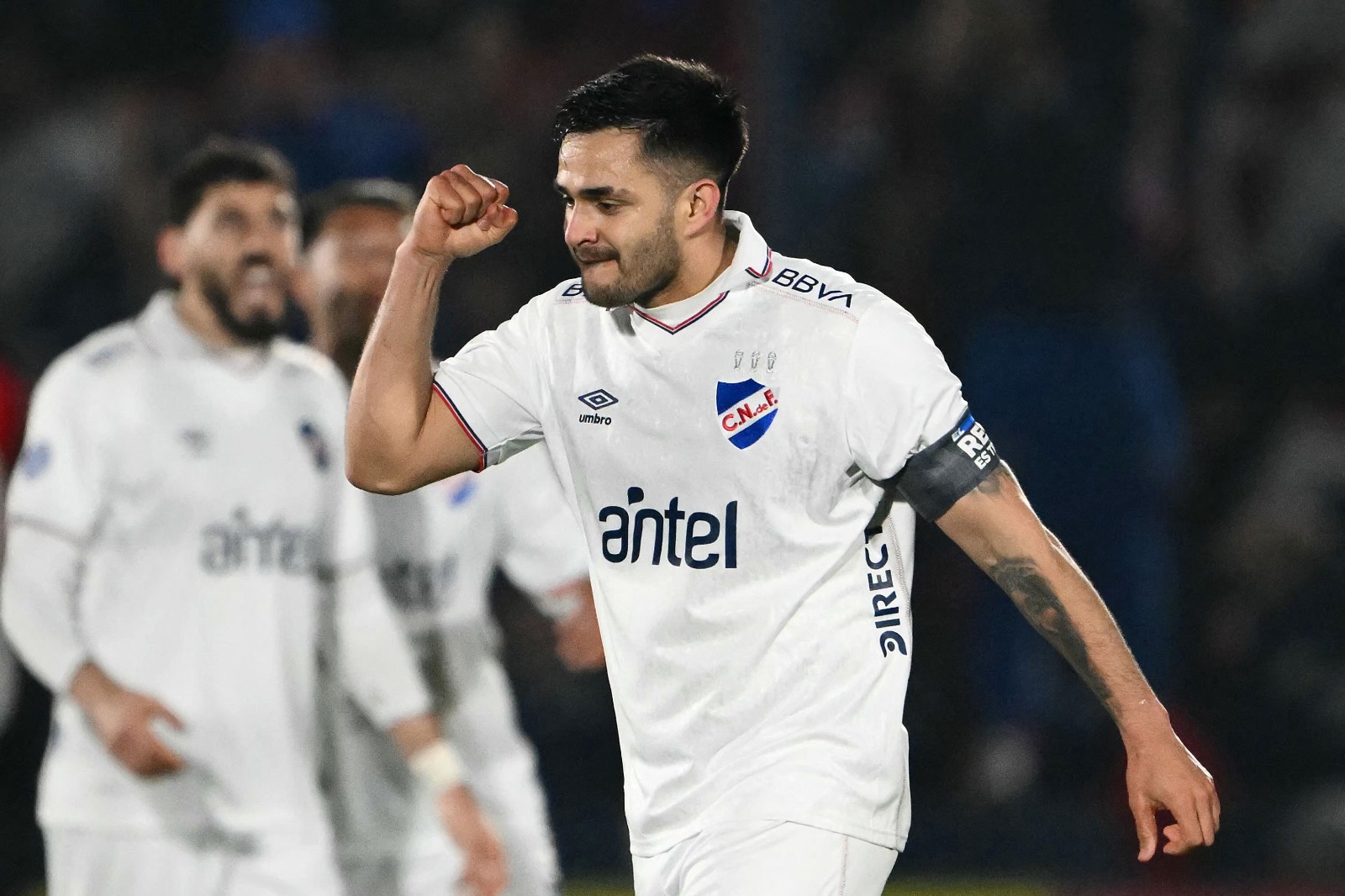 Maxi Gómez celebrando un gol. Foto: Subrayado