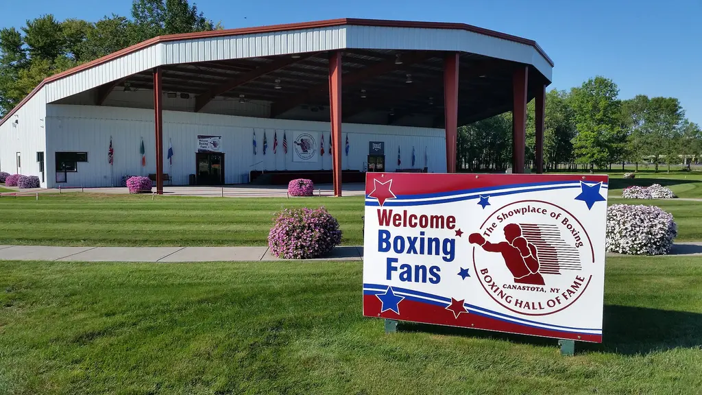 Entrada del Salón Internacional de la Fama del Boxeo, en Canastota, Nueva York, donde está incorporado Wilfredo Gómez. Foto: DASonnenfeld / Wikimedia Commons (CC BY-SA 4.0) (archivo)