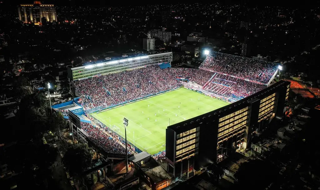Gran Parque Central, escenario del debut de Nacional ante Albion por la Copa AUF Uruguay. Foto: YonytecuentoCNF / Wikimedia Commons (CC BY-SA 4.0)