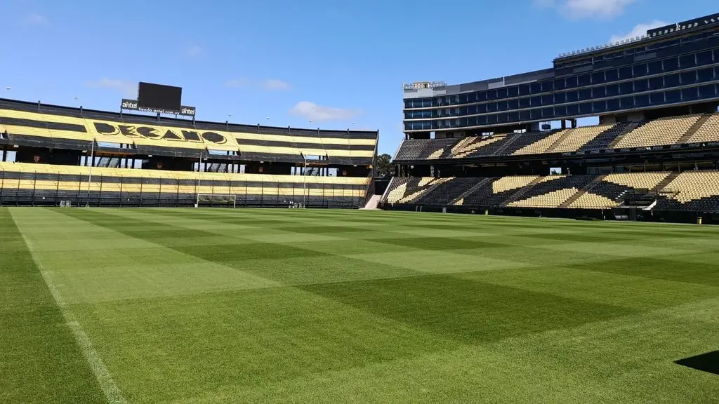 El estadio Campeón del Siglo, vacío. Foto: El Observador