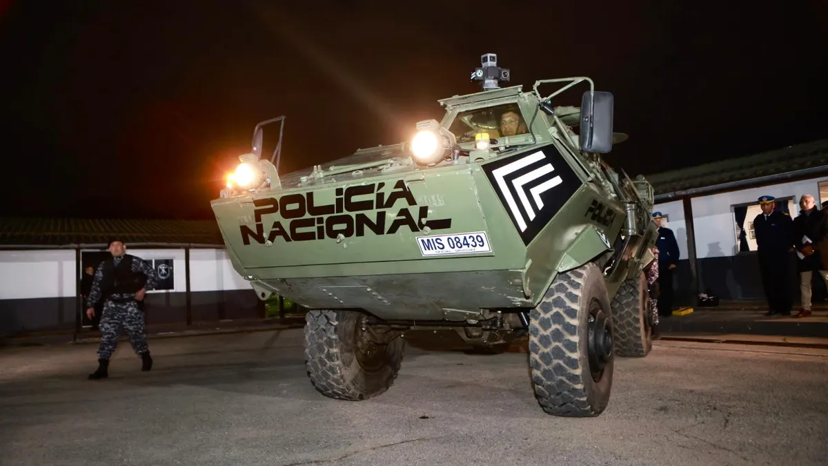 El primer Cóndor ya salió a patrullar Montevideo tras la presentación de Interior. Foto: El Observador