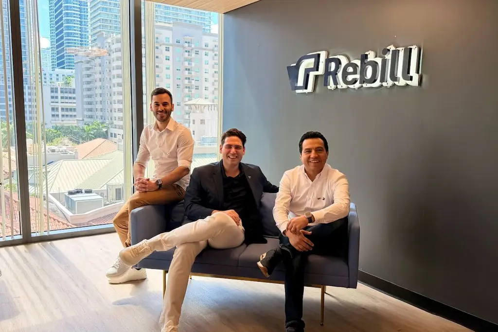 Fundadores de Rebill, en la oficina de la empresa. Foto: La Nación
