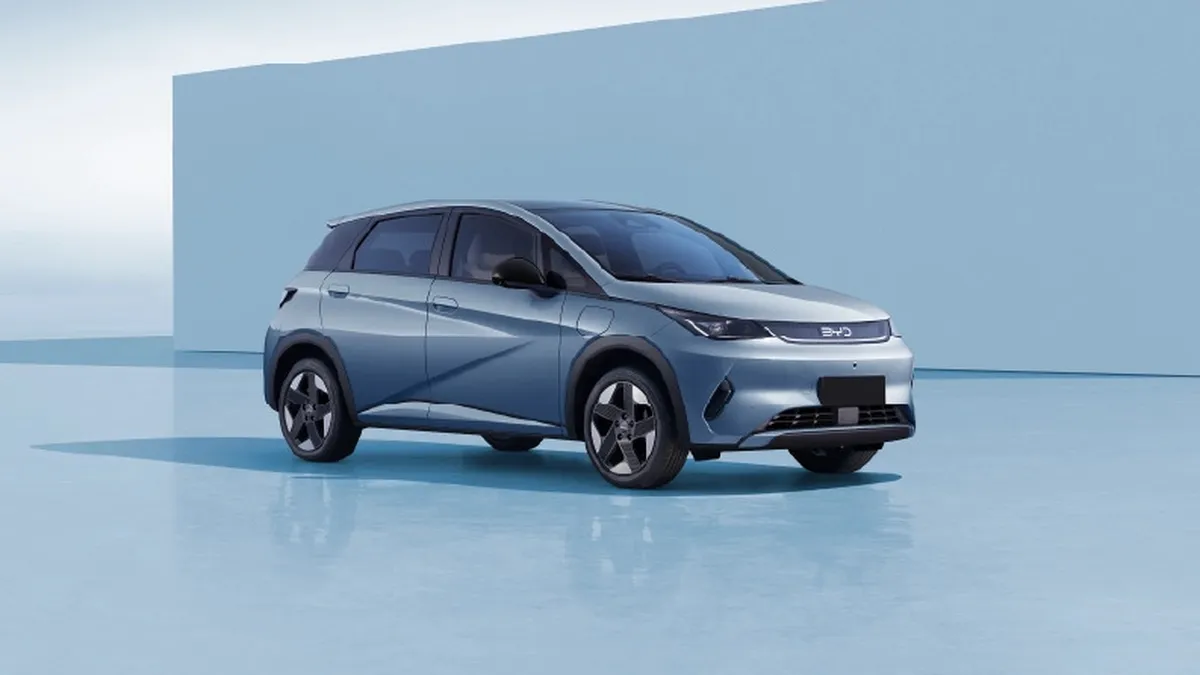 SUV eléctrico de la competencia en el mercado uruguayo.