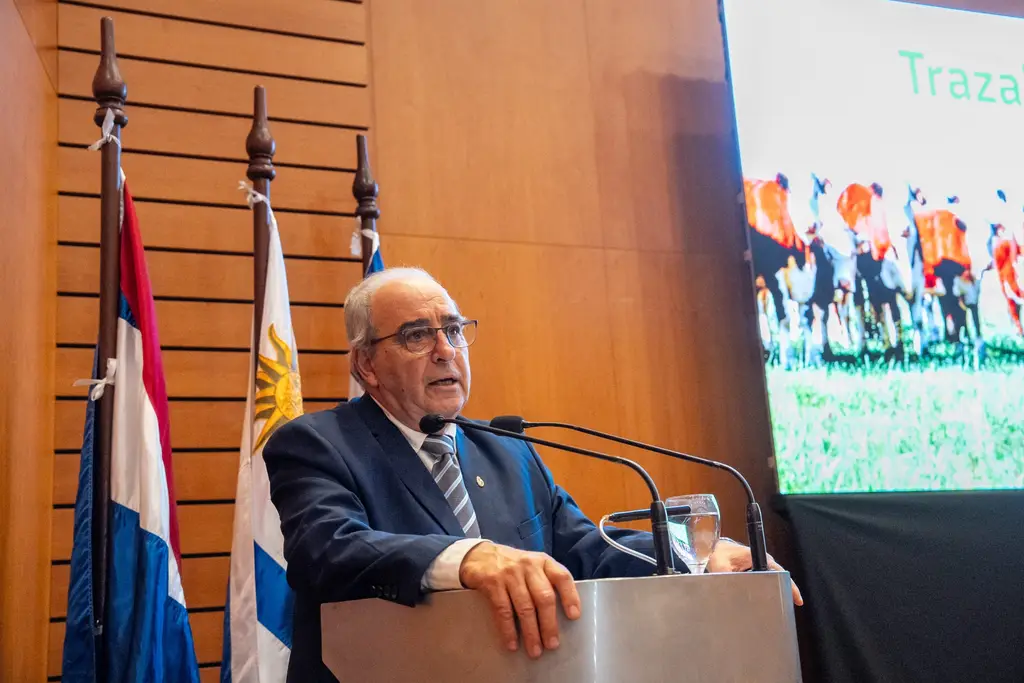Acto por los 20 años de la trazabilidad ganadera individual en Uruguay. Foto: Presidencia de la República