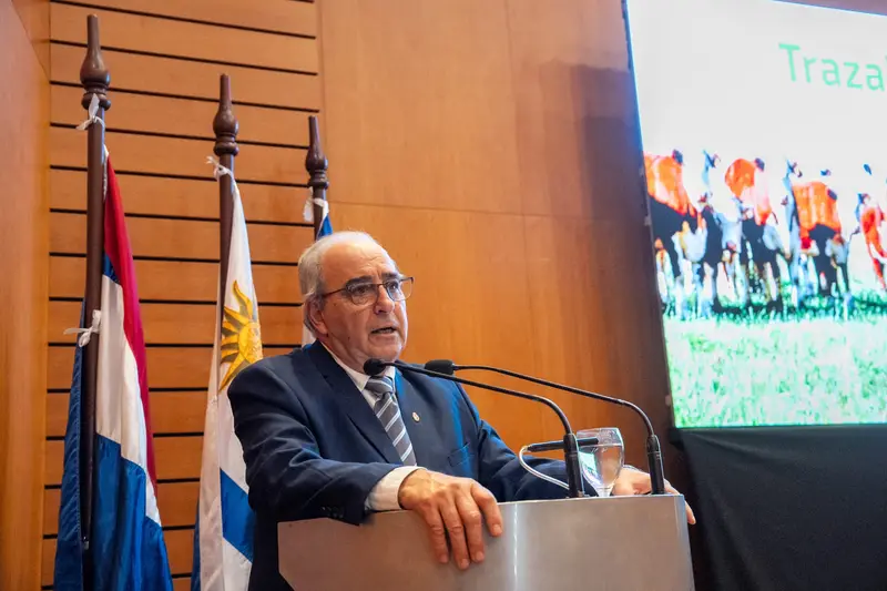 Acto por los 20 años de la trazabilidad ganadera individual en Uruguay. Foto: Presidencia de la República