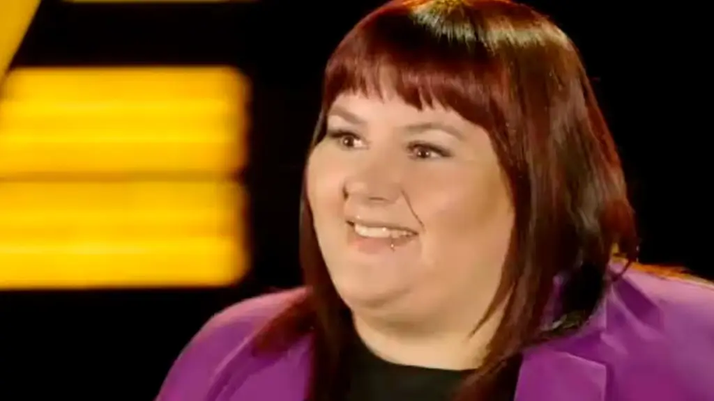 Yisela Yipio Pintos sonríe en una entrevista televisiva tras su paso por Gran Hermano Generación Dorada. Foto: captura de TV